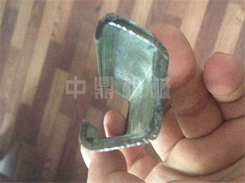 双模骨架型材